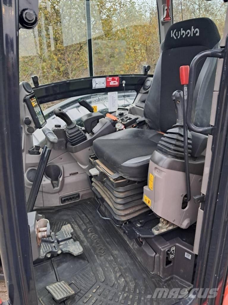Kubota U 56-5 Mini bageri <7t