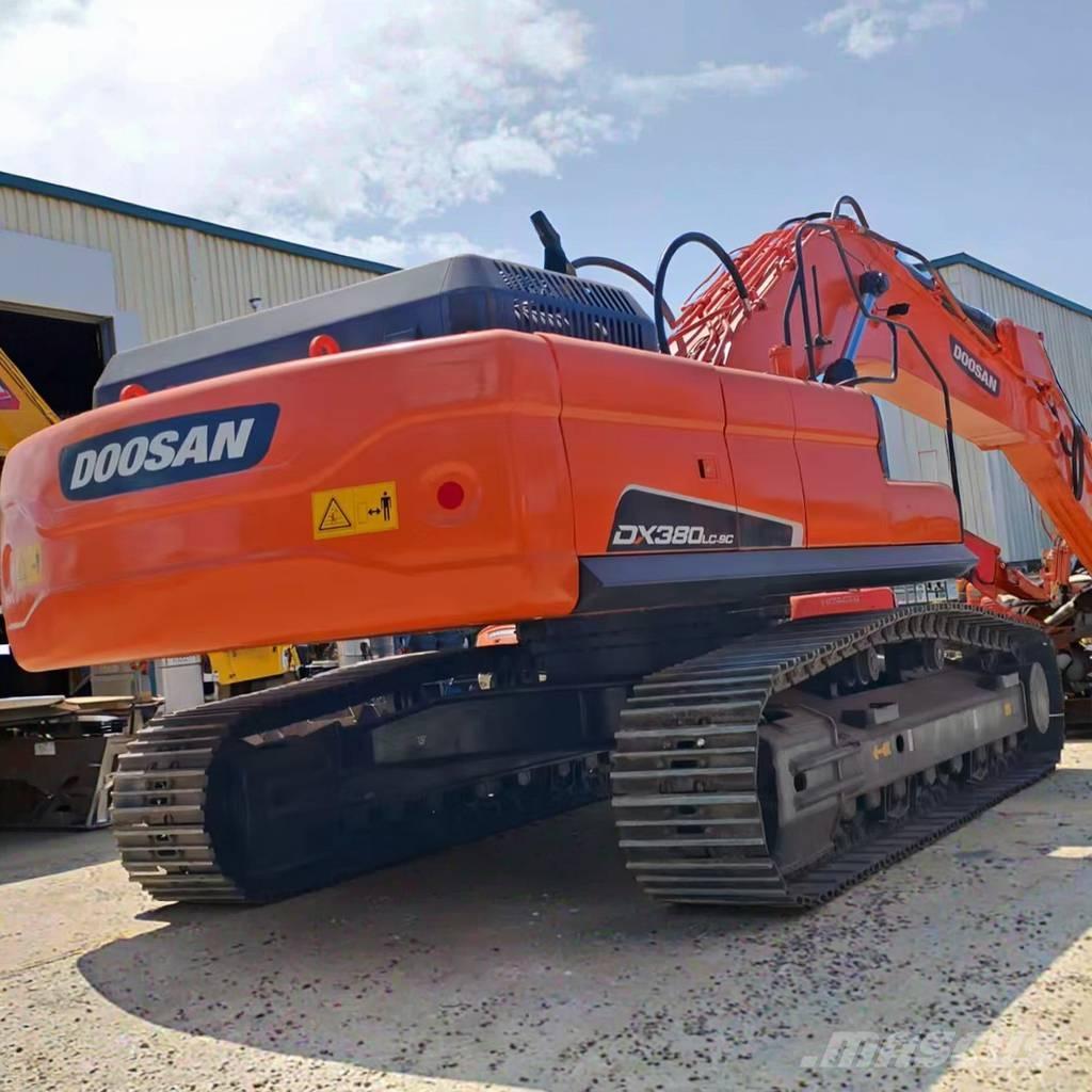 Doosan DX 380 LC Bageri gusjeničari