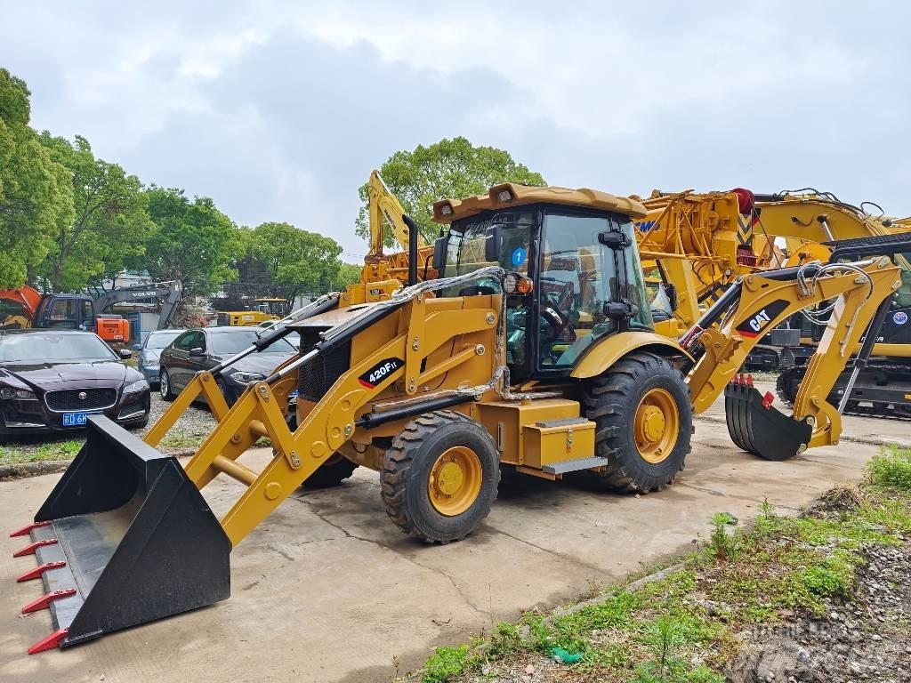 CAT 420 F Utovarni rovokopači
