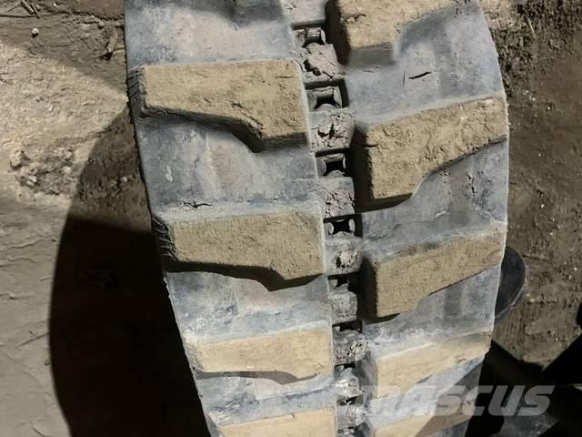 Komatsu PC 26 MR-3 Mini bageri <7t