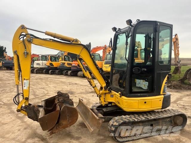 Komatsu PC 26 MR-3 Mini bageri <7t