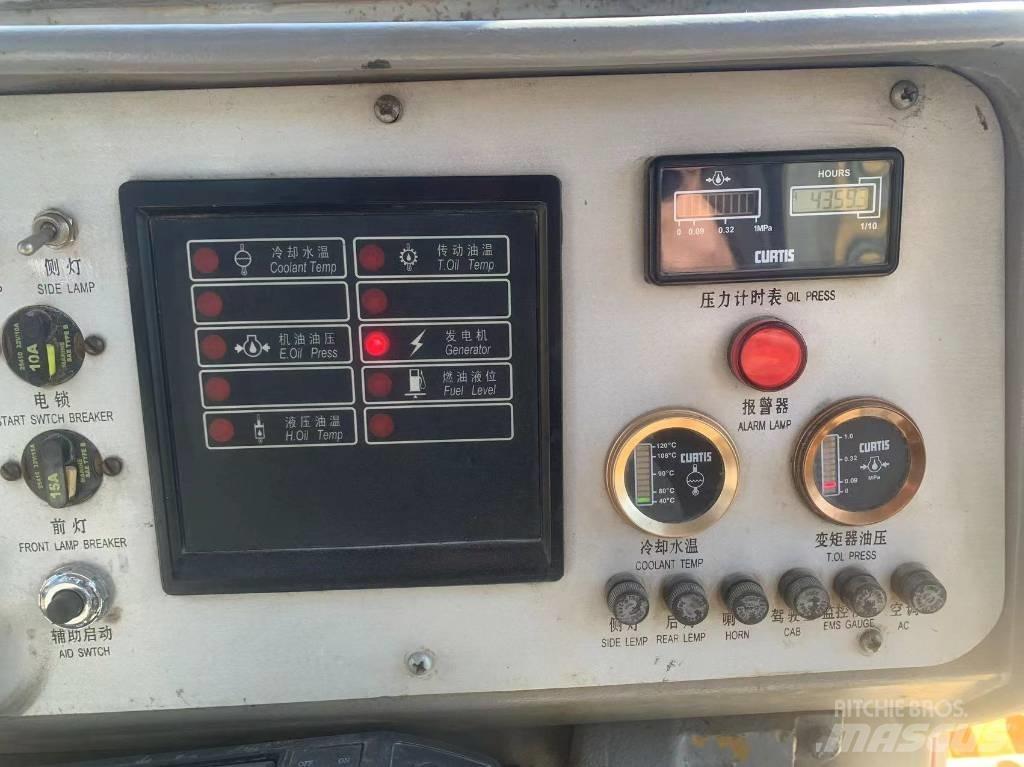 CAT D9R Buldožeri gusjeničari