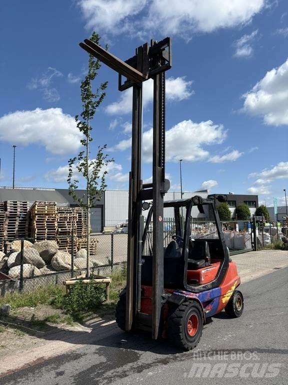 Linde h 30 d Dizelski viličari