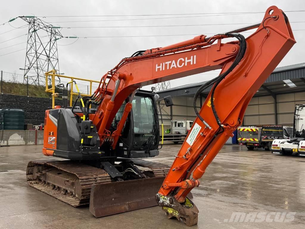 Hitachi ZX 135 US-7 Bageri gusjeničari