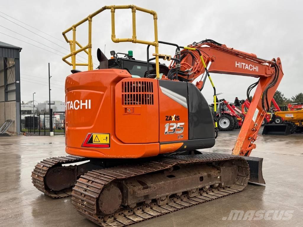 Hitachi ZX 135 US-7 Bageri gusjeničari