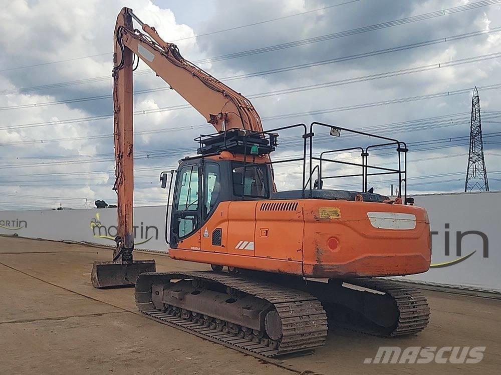 Doosan DX225LC-3 SLR Bageri dugog dosega