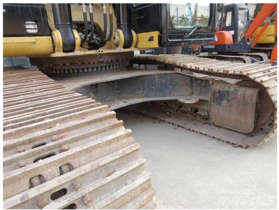 CAT 349 E Bageri gusjeničari