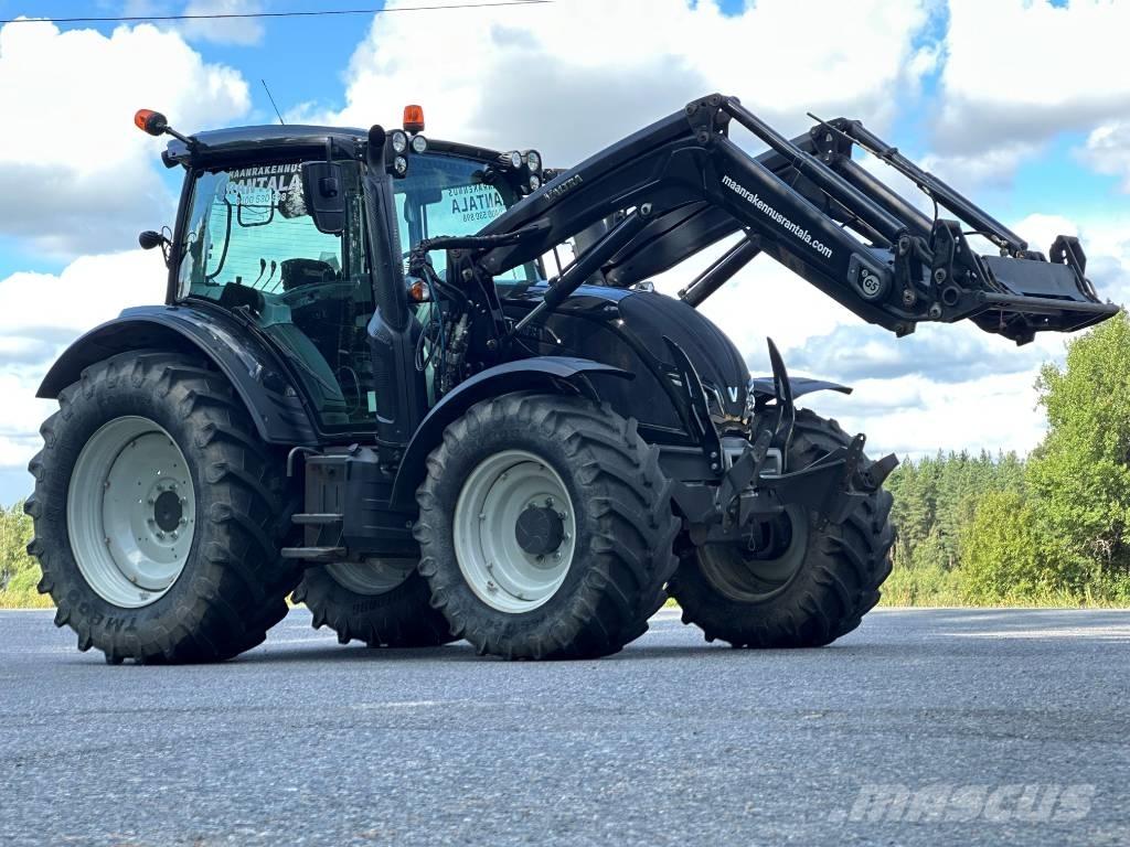 Valtra N 104 Traktori