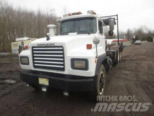 Mack RD 686 SX Demontažnii kamioni za podizanje kabela