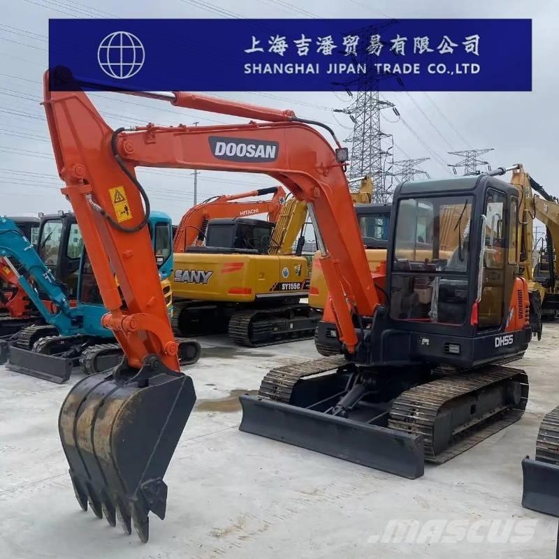 Doosan DH 55 Bageri gusjeničari