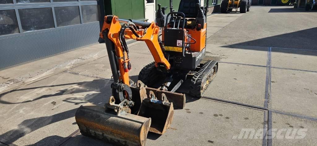 Doosan DX 10 Z Mini bageri <7t