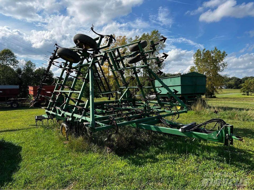 John Deere 960 Kultivatori