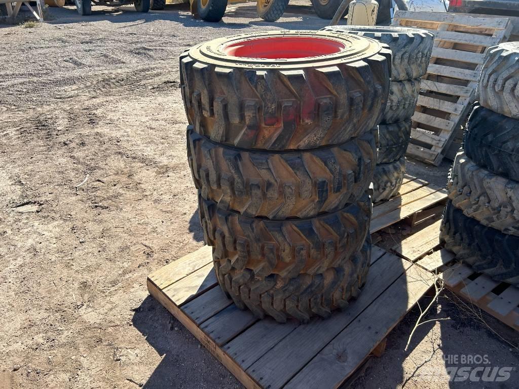 Bobcat 10x16.5 Tires Gume, kotači i naplatci