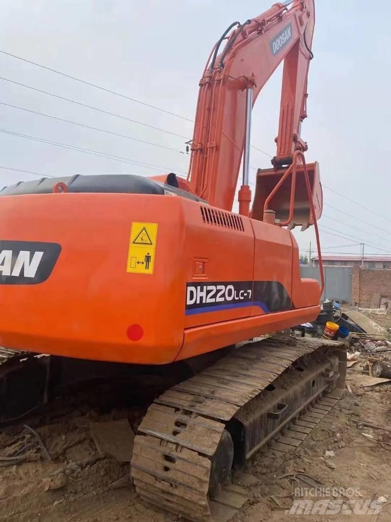 Doosan DH220LC-5 Bageri gusjeničari