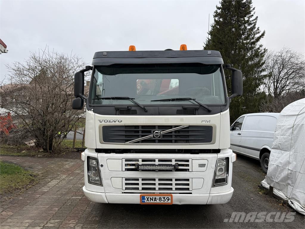 Volvo FM12 6x2 Rol kiper kamioni s kukama za dizanje