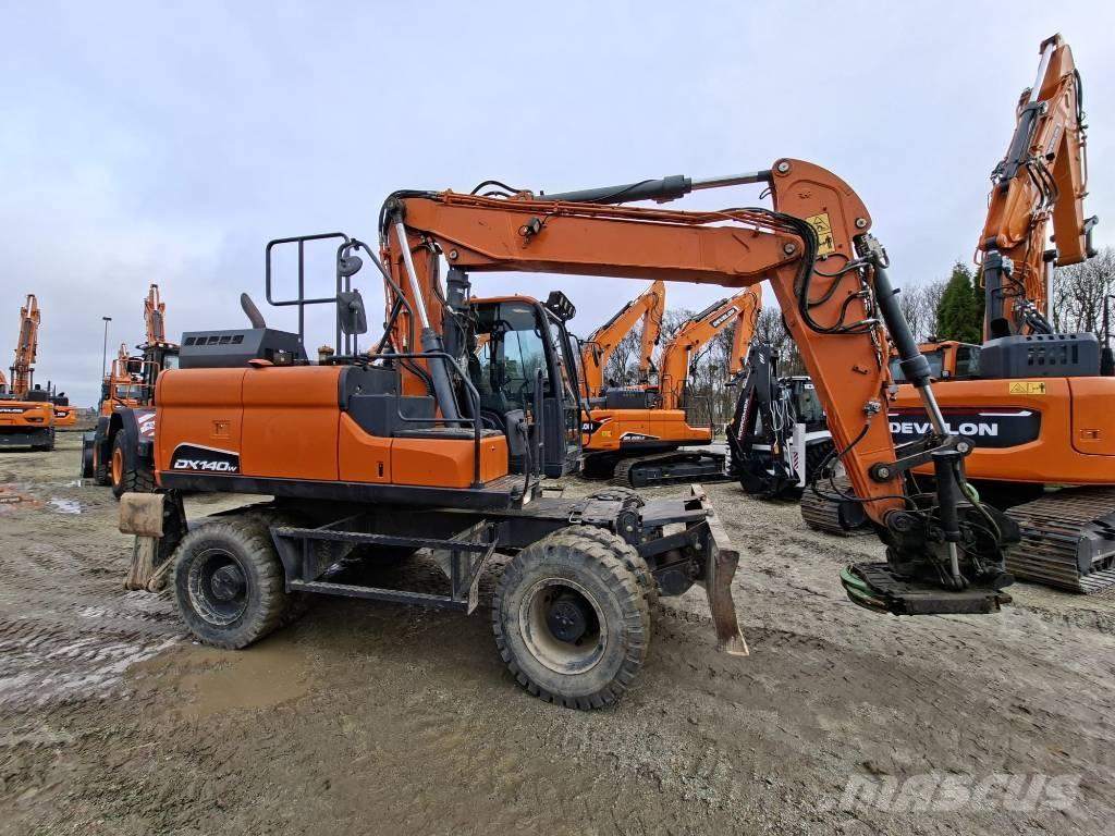 Doosan DX140W-5 Bageri na kotačima