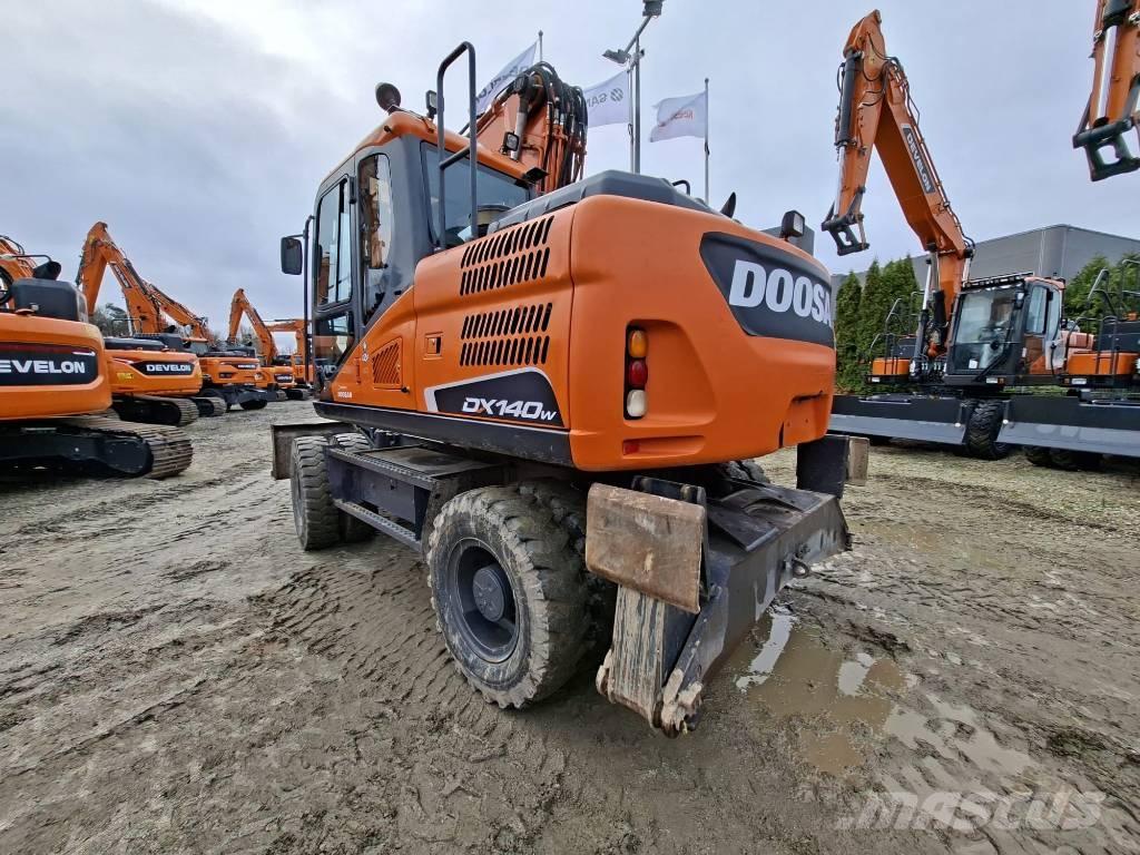Doosan DX140W-5 Bageri na kotačima