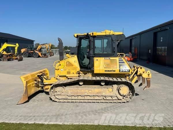 Komatsu D 51 PXi-24 Buldožeri gusjeničari