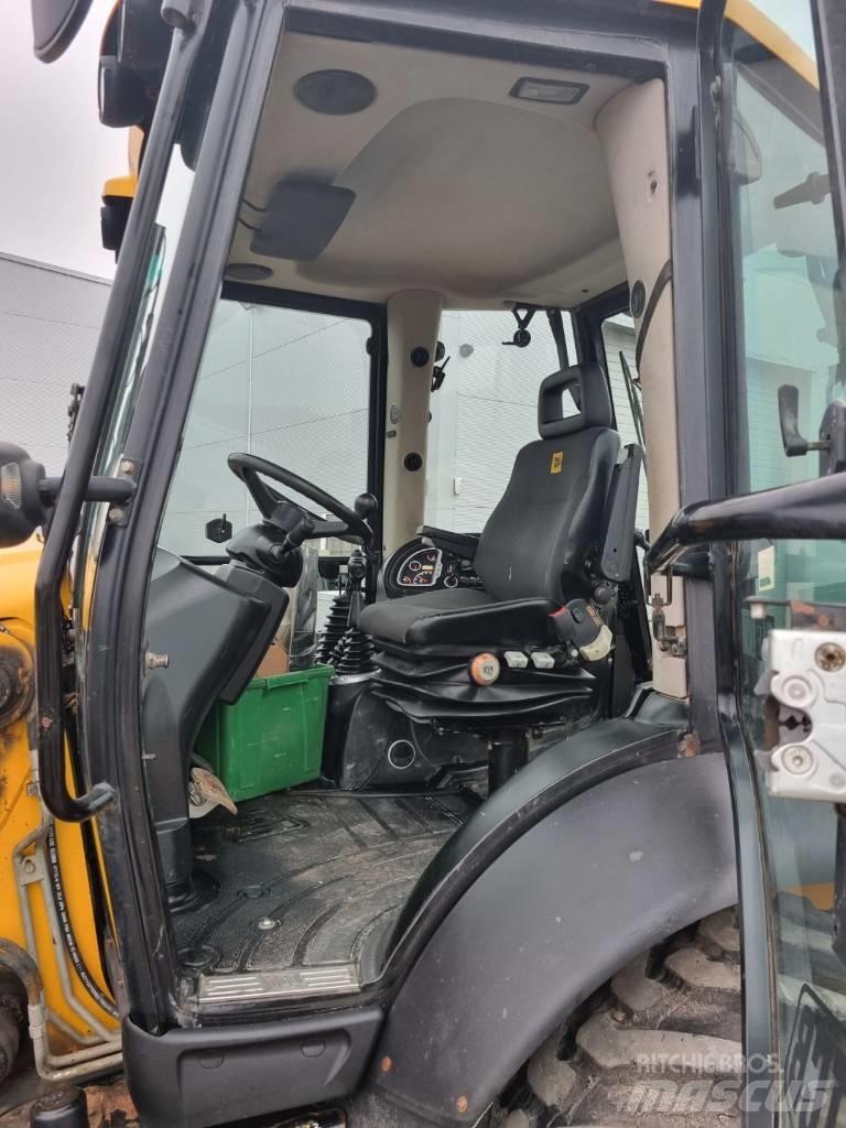 JCB 4 CX Utovarni rovokopači