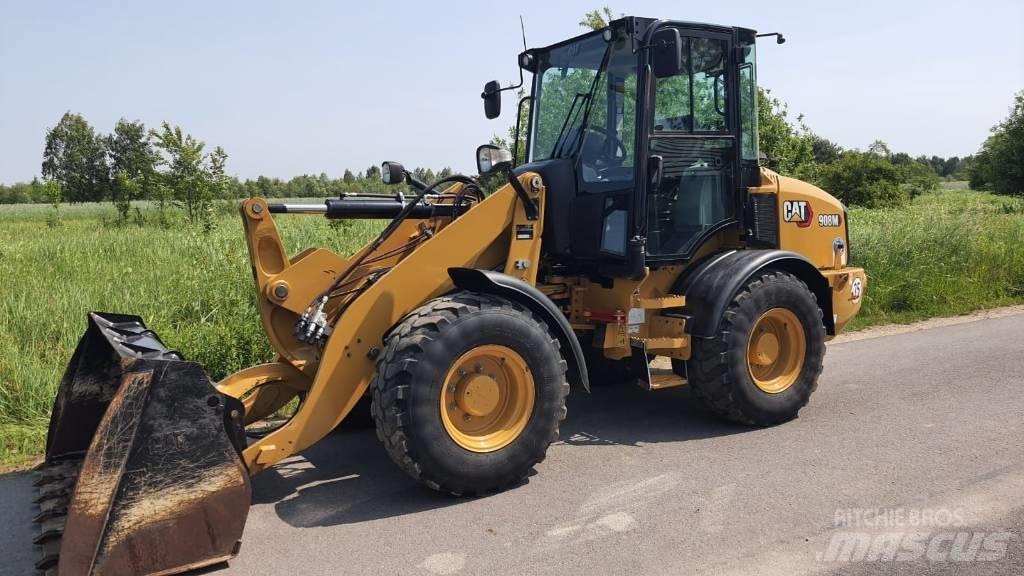 CAT 908M Utovarivači na kotačima