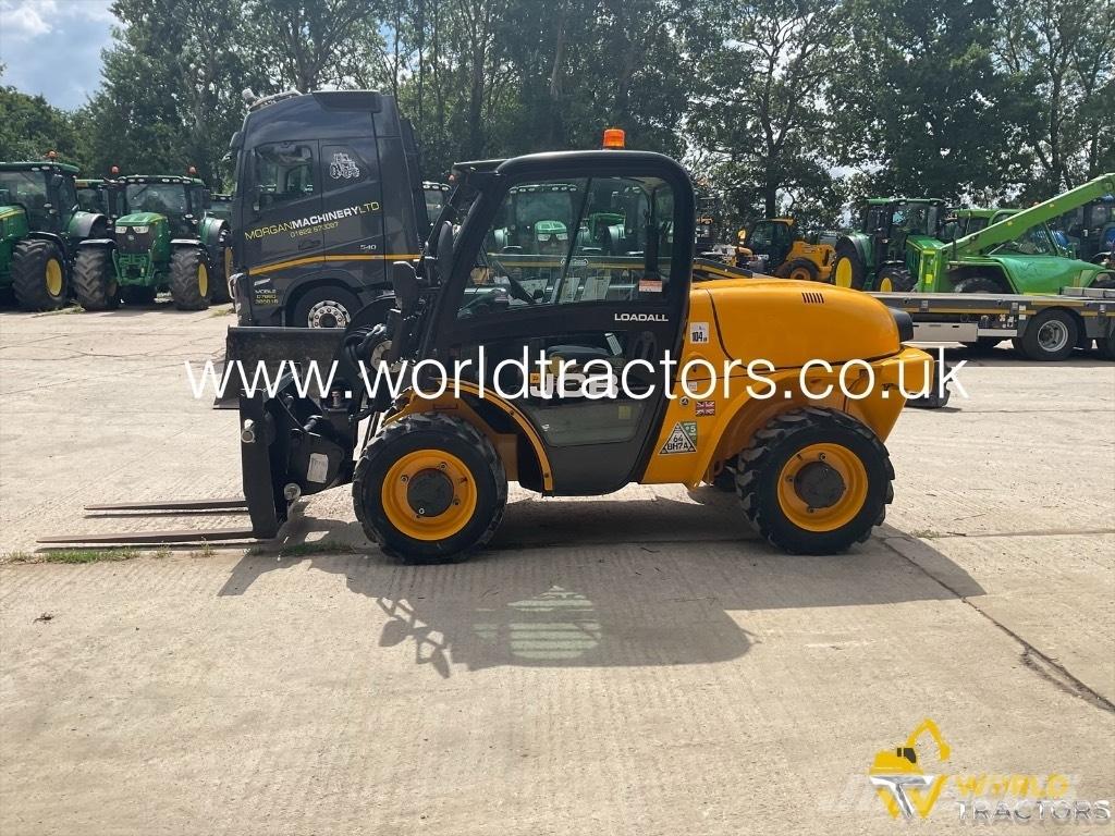 JCB 520-40 Poljoprivredni teleskopski utovarivači