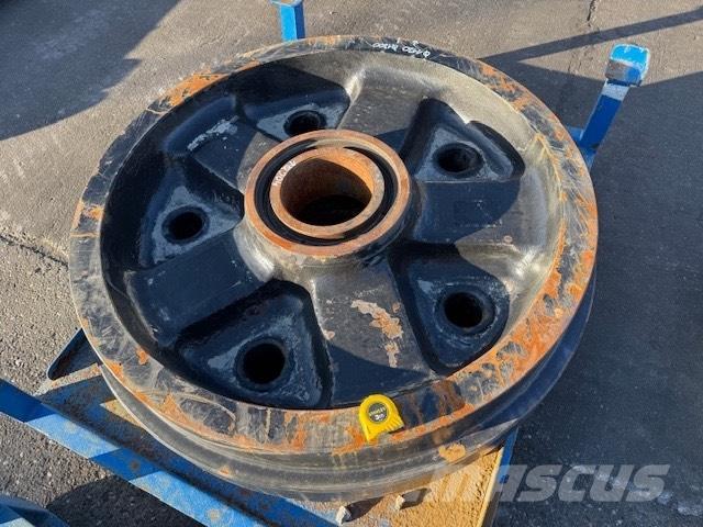 CAT 6020 NEW IDLER Gusjenice