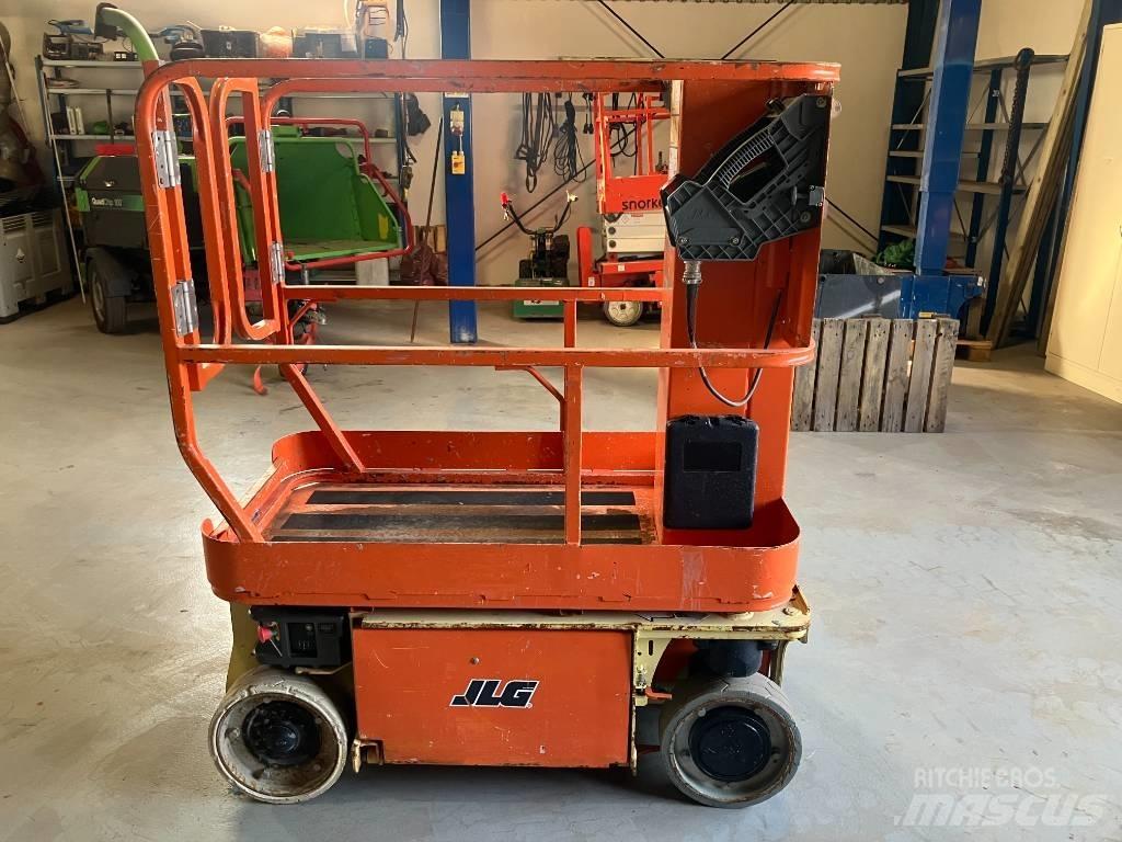 JLG 1230 ES Vertikalne radne podizne platforme