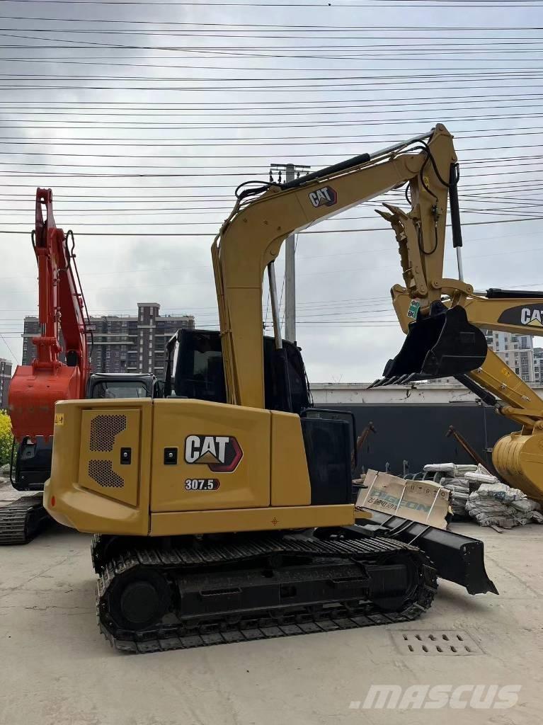 CAT 307 Bageri gusjeničari