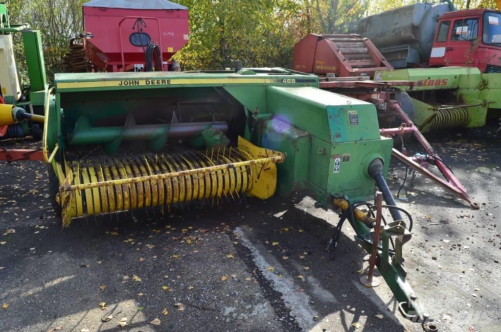 John Deere 468 Balirke za kockaste bale
