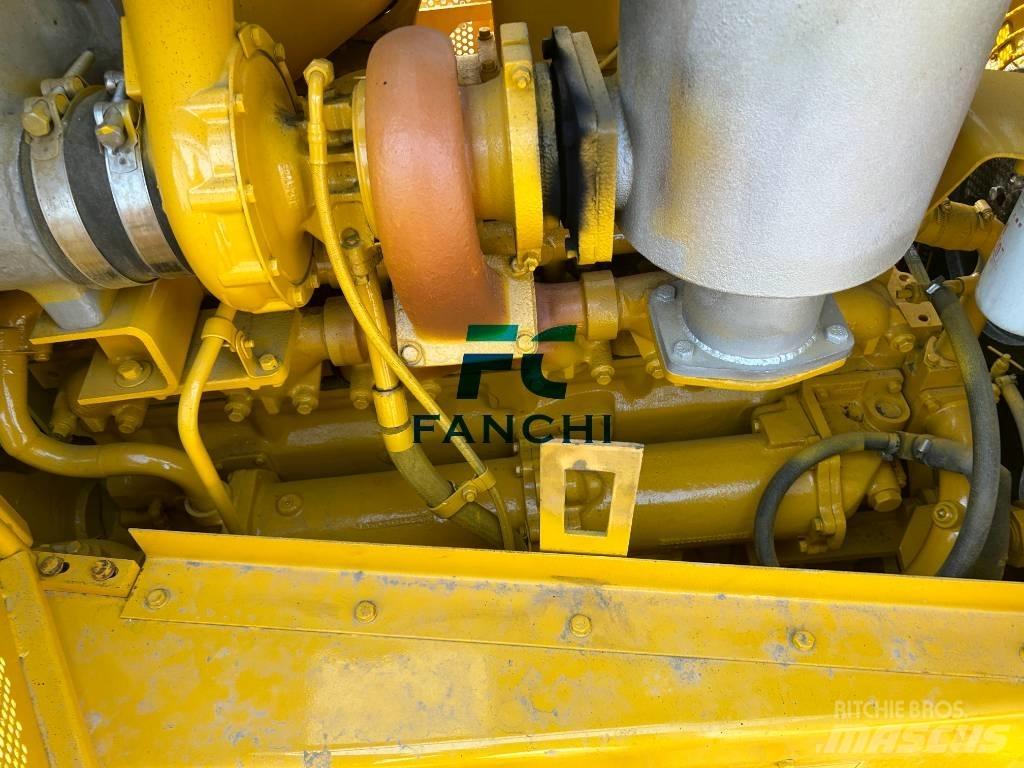 CAT D 8 R Buldožeri gusjeničari