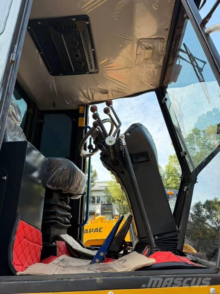 XCMG GR 1803 Grejderi