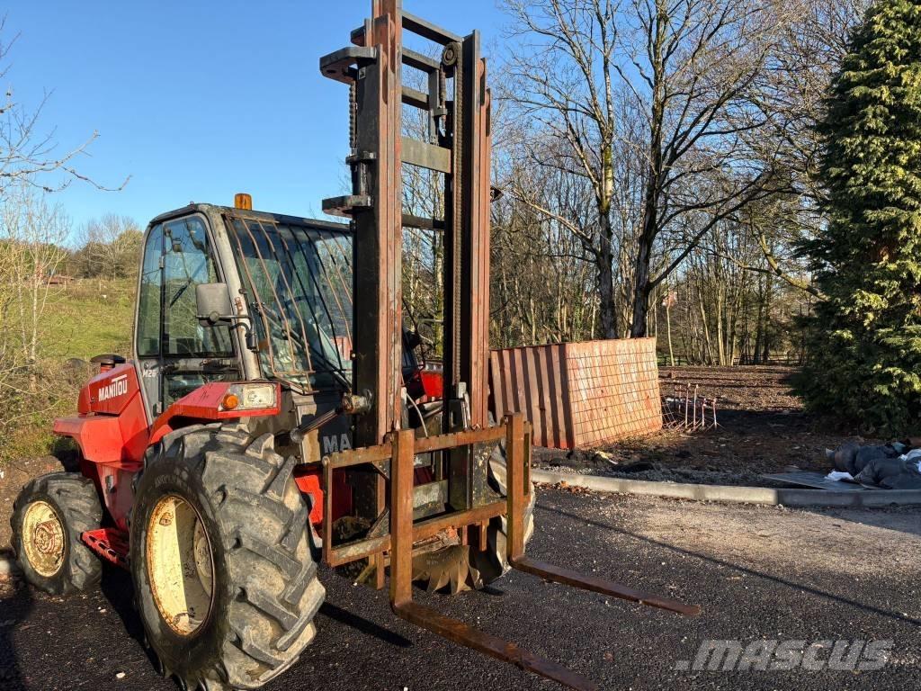 Manitou M 26.4 Terenski viličar