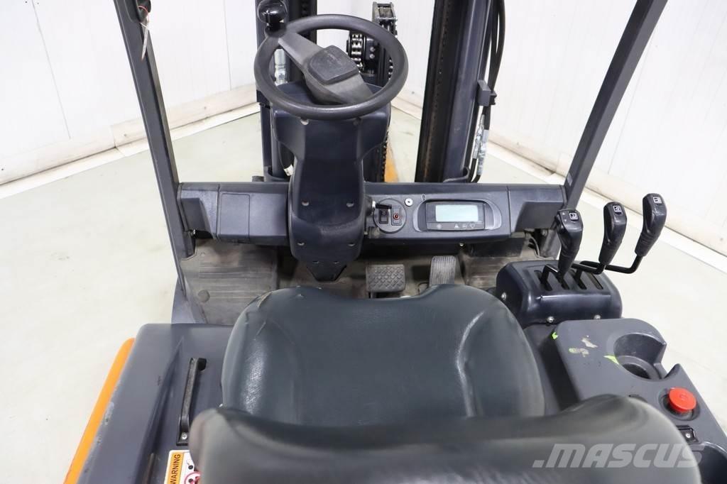 Doosan B25X-7 Električni viličari