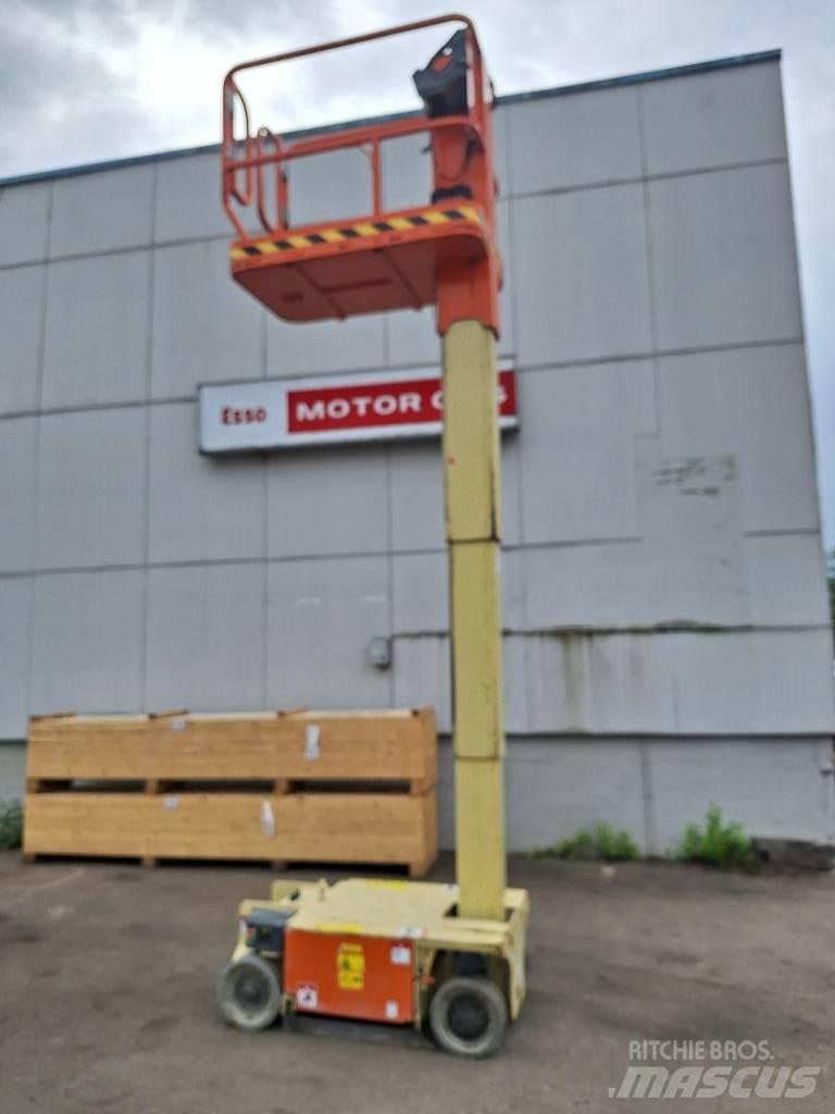 JLG 1230 ES Škaraste platforme