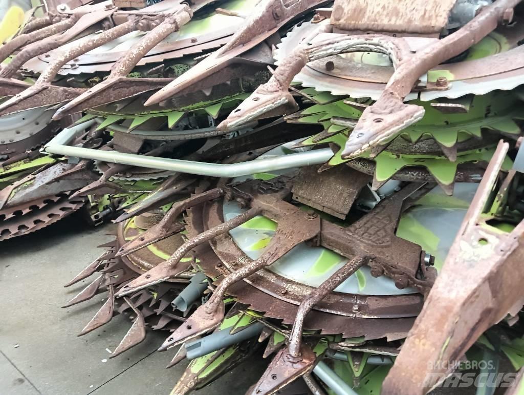 CLAAS ORBIS 750 Strojevi za krmu na vlastiti pogon