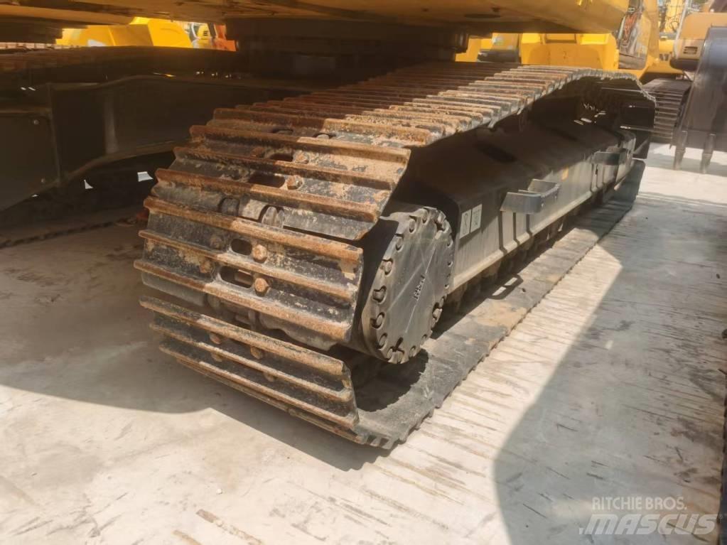 Komatsu PC 200-8 Bageri gusjeničari