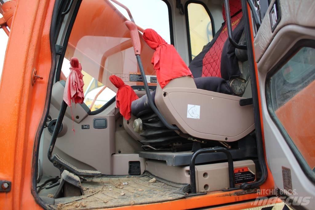 Doosan 220 LC-7 Bageri gusjeničari