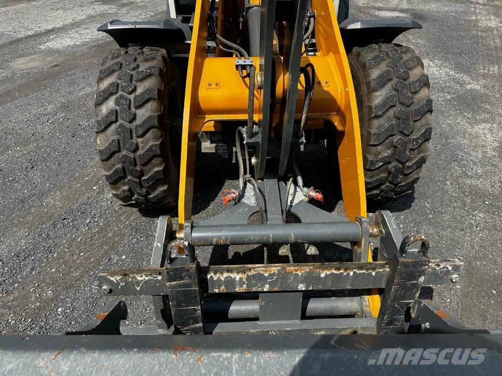 Liebherr 504 Compact Utovarivači na kotačima