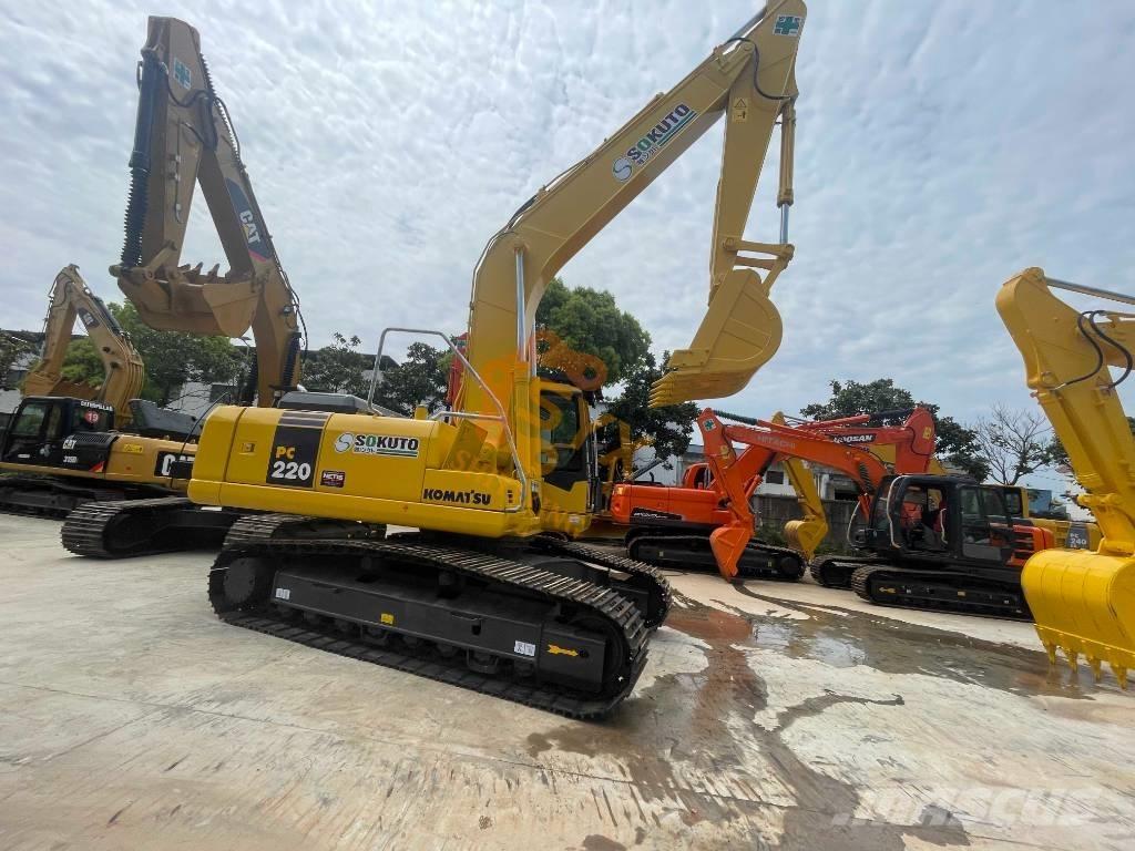 Komatsu PC 220-7 Bageri gusjeničari