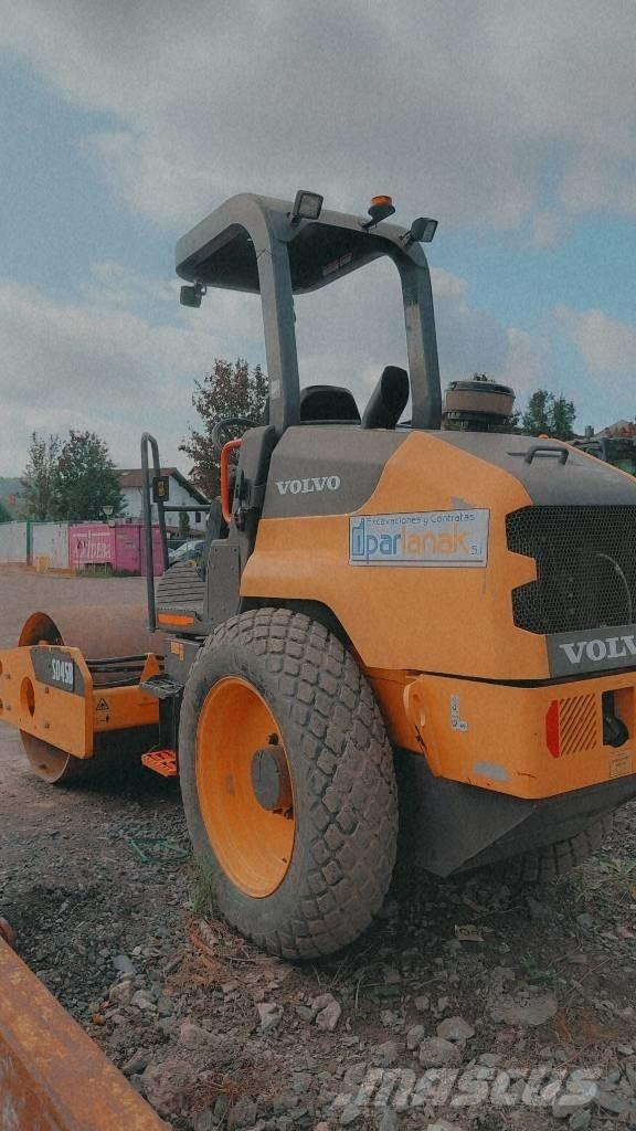 Volvo SD 45 B Valjci sa jednim bubnjem