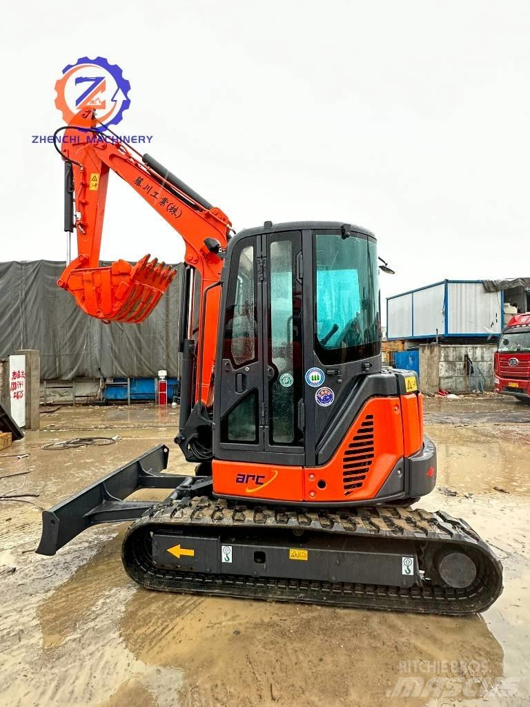 Hitachi ZX 50 Mini bageri <7t