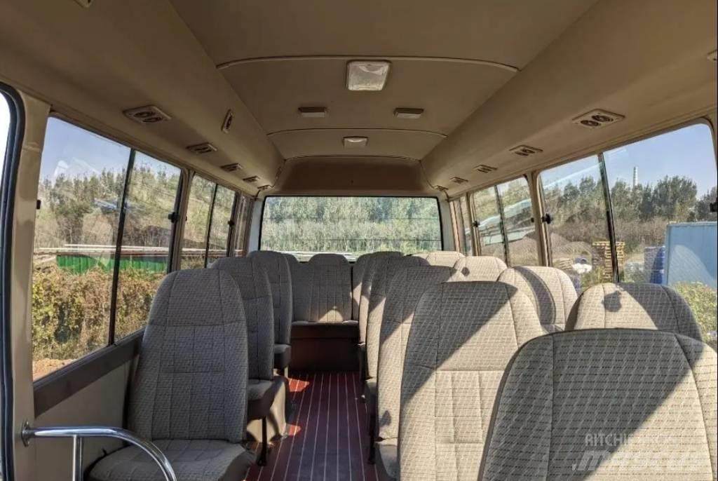 Toyota Coaster Bus Mini autobusi