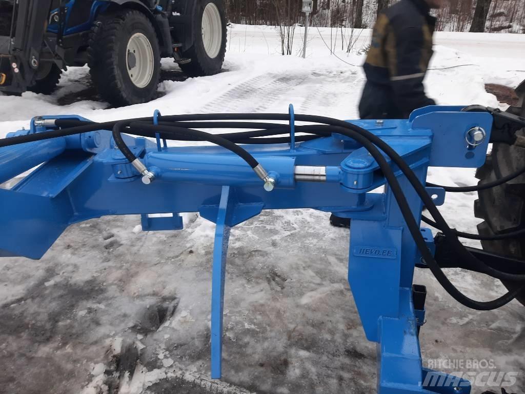  HEVO H1500 Kranovi i utovarivači