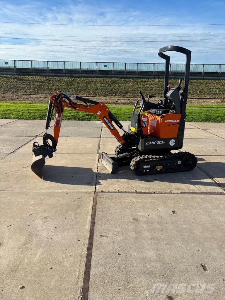Doosan DX10Z Mini bageri <7t