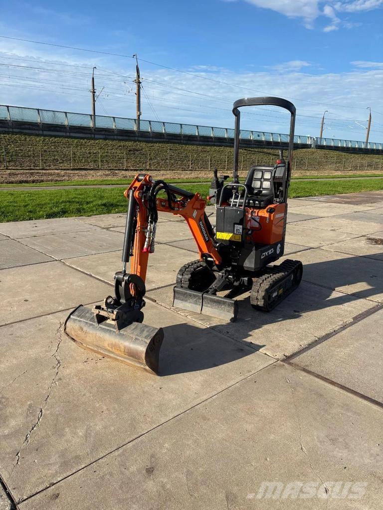 Doosan DX10Z Mini bageri <7t