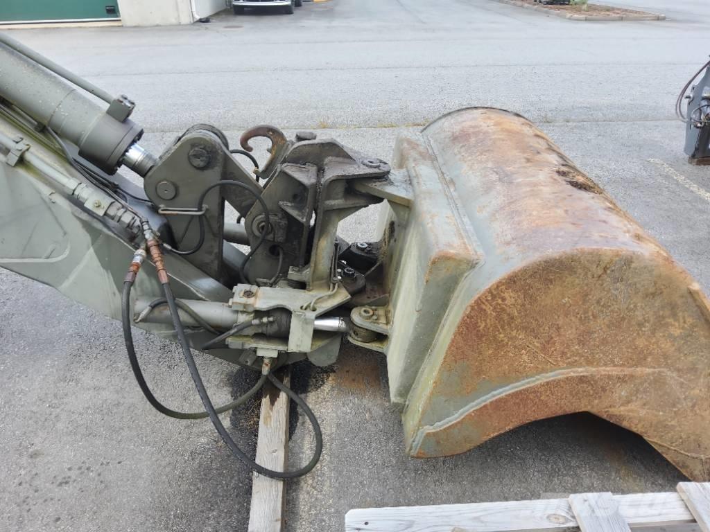 Volvo EW 200 Bageri na kotačima