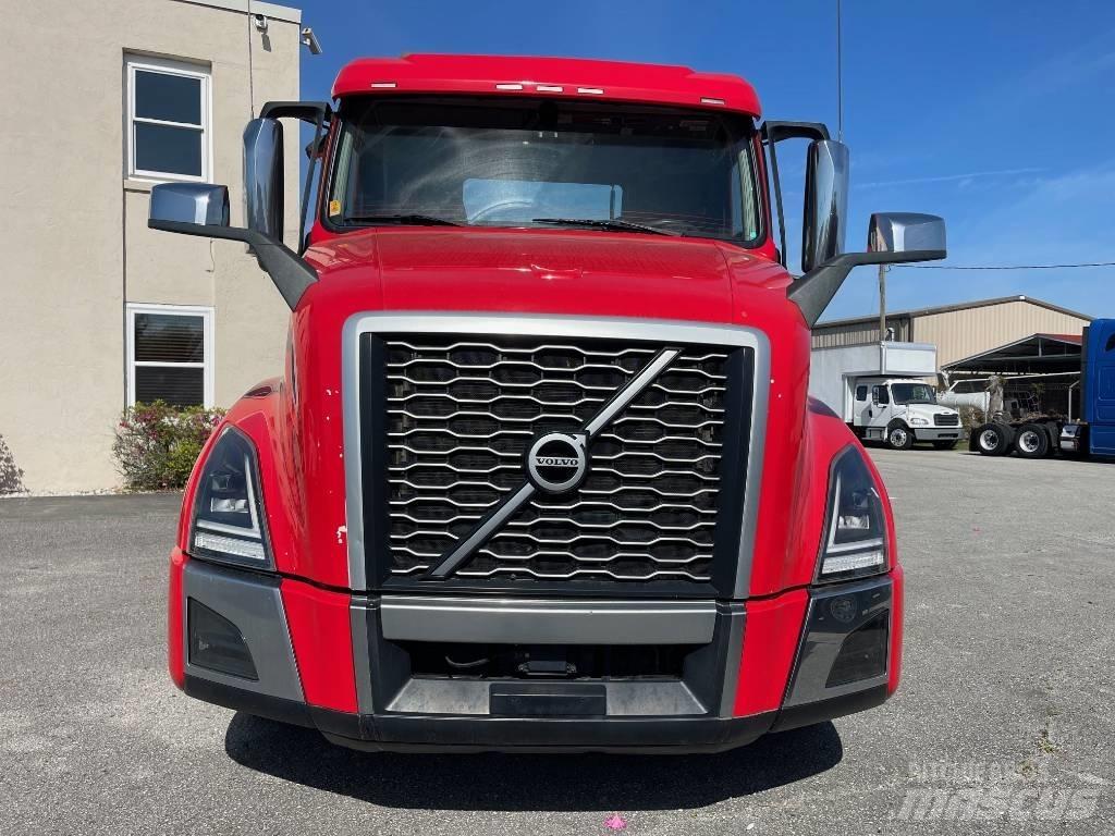 Volvo VNL64T300 Traktorske jedinice