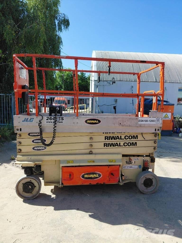 JLG 2646ES Škaraste platforme