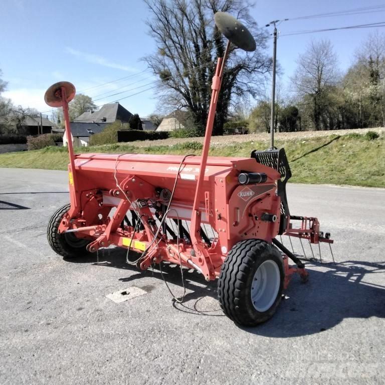 Kuhn Premia 300 Sijačice