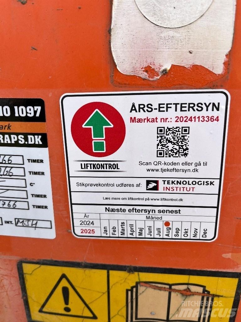 JLG 600 AJ Zglobne podizne platforme